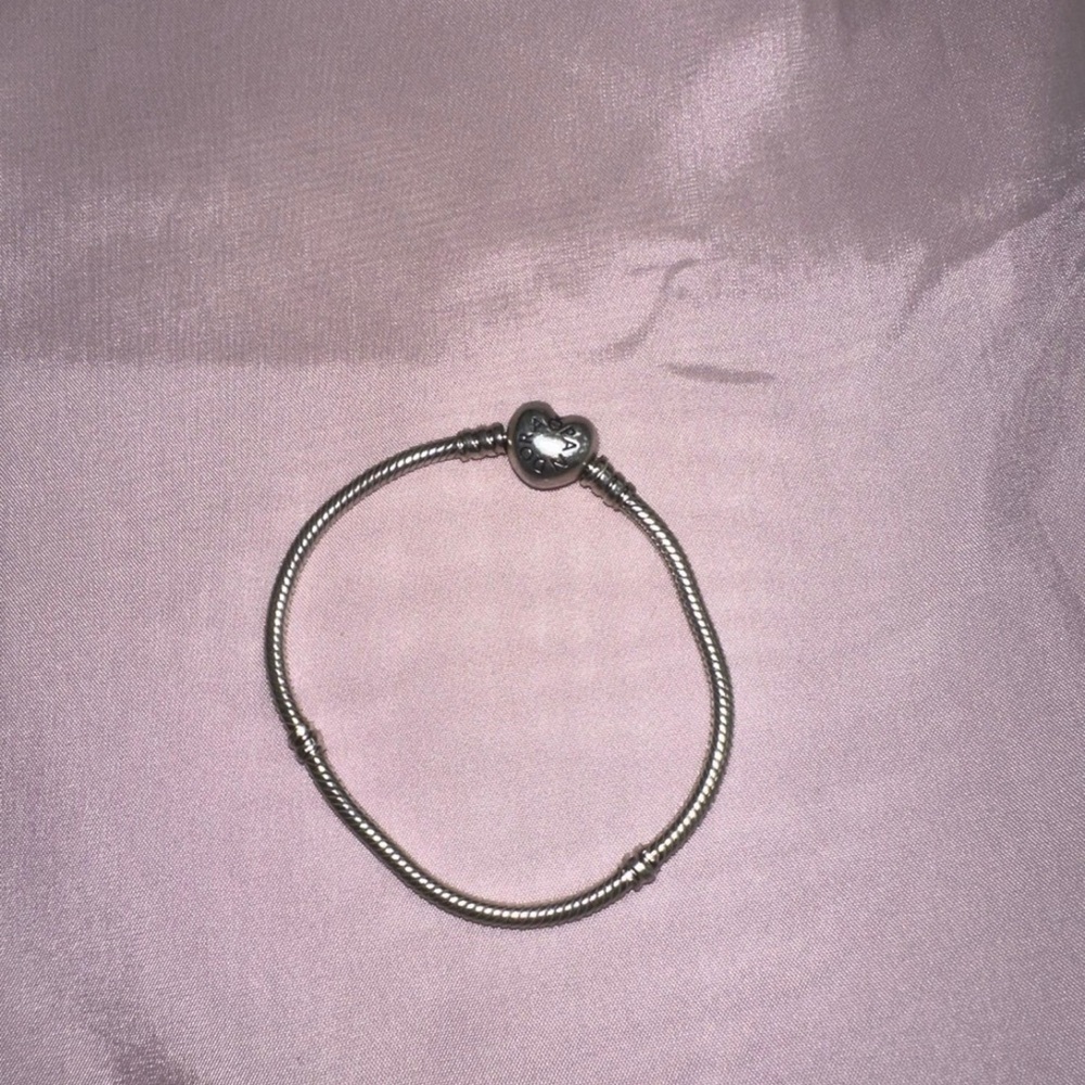Pandora bracelete